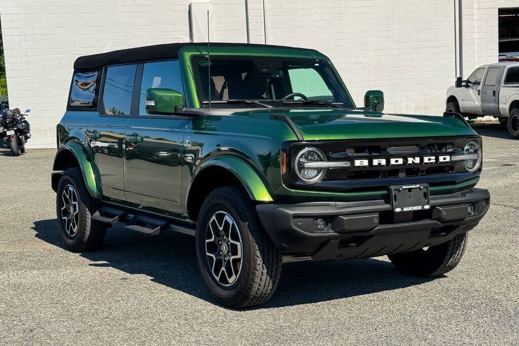 2024 FORD Bronco