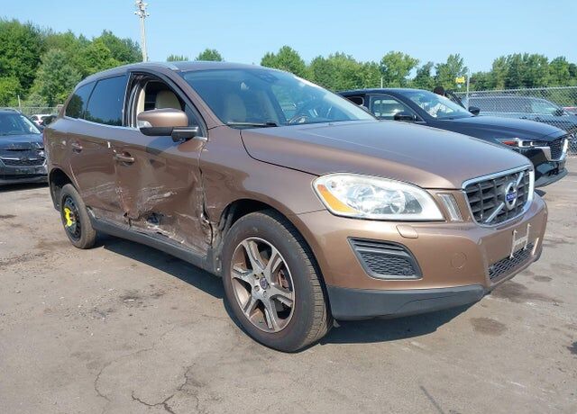 2012 VOLVO XC60