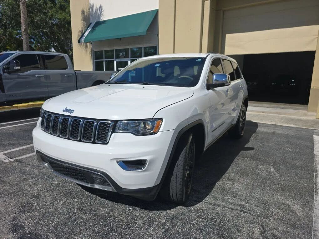 2017 JEEP Grand Cherokee