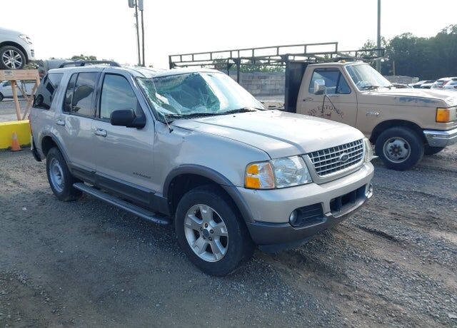 2004 FORD Explorer