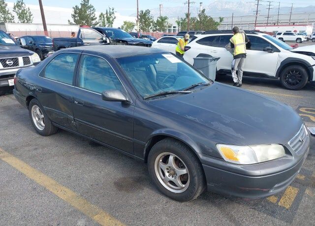 2000 TOYOTA Camry