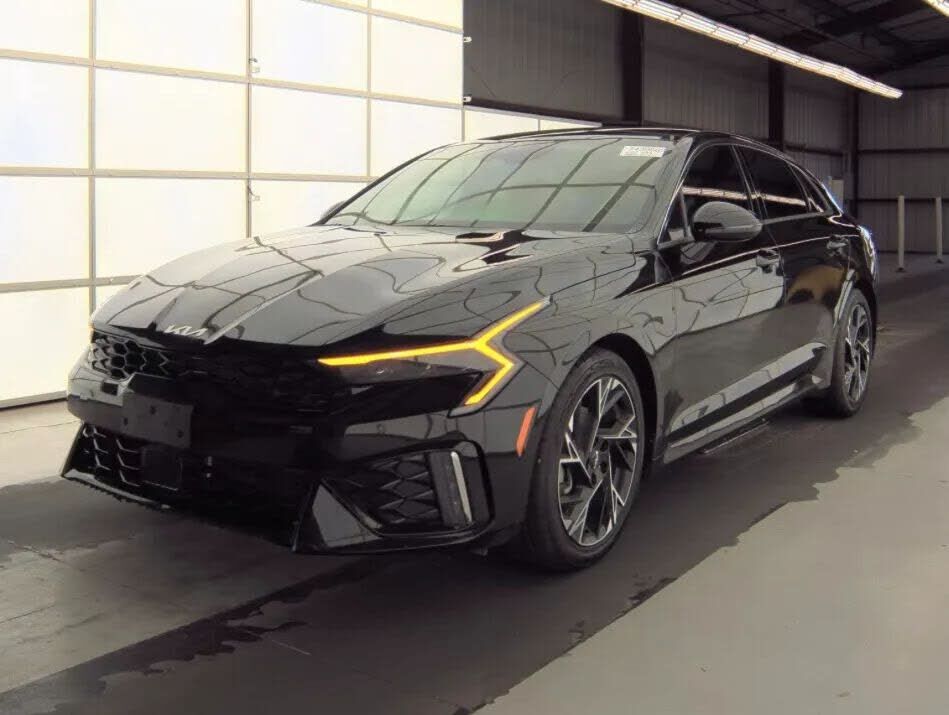 2025 KIA K5