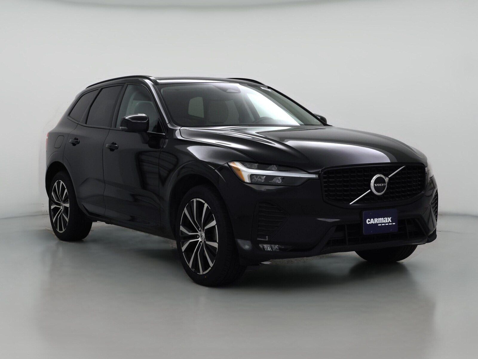 2023 VOLVO XC60