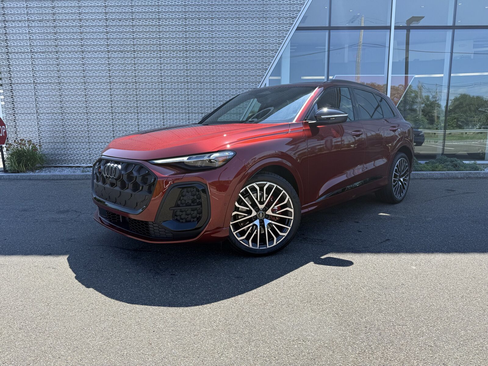 2025 AUDI SQ5