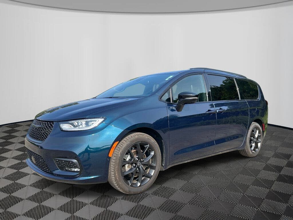2025 CHRYSLER Pacifica