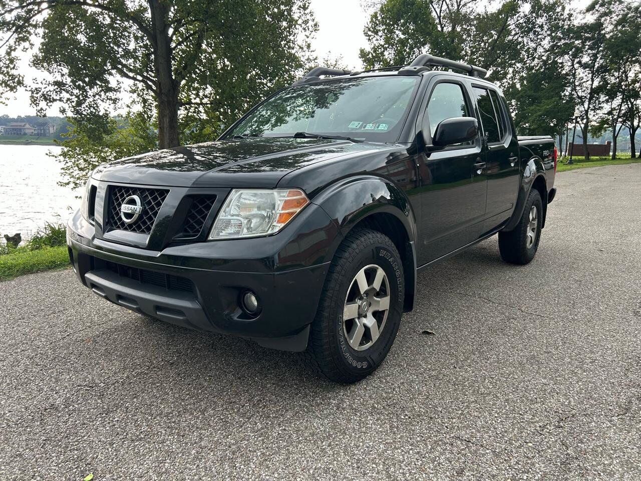 2012 NISSAN Frontier
