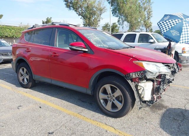 2015 TOYOTA RAV4