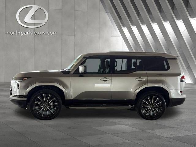 2024 LEXUS GX