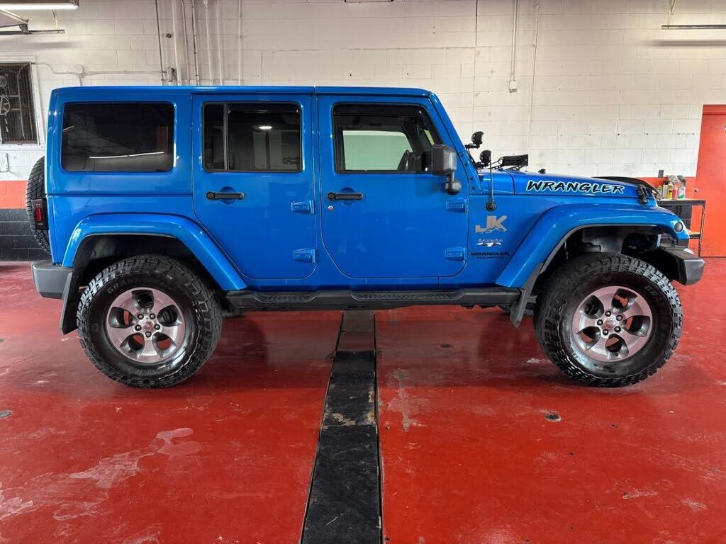 2016 JEEP Wrangler