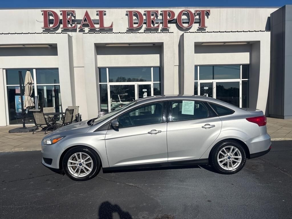 2017 FORD Focus