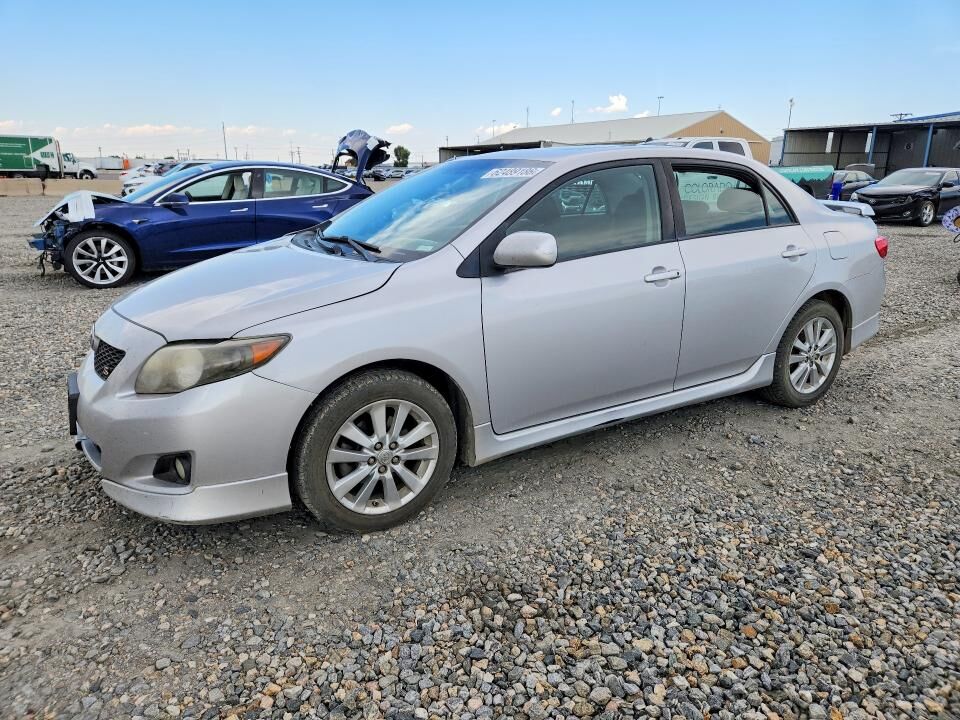 2010 TOYOTA Corolla