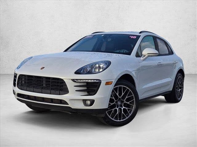 2018 PORSCHE Macan