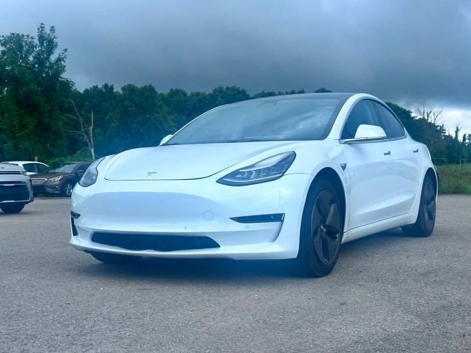 2019 TESLA Model 3