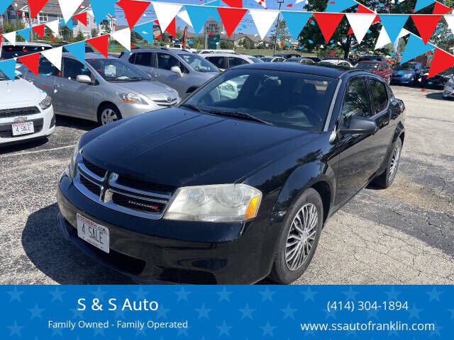2014 DODGE Avenger