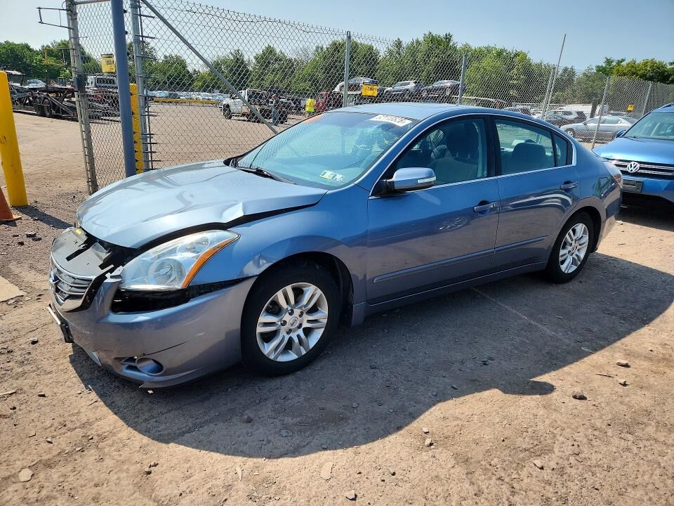 2010 NISSAN Altima