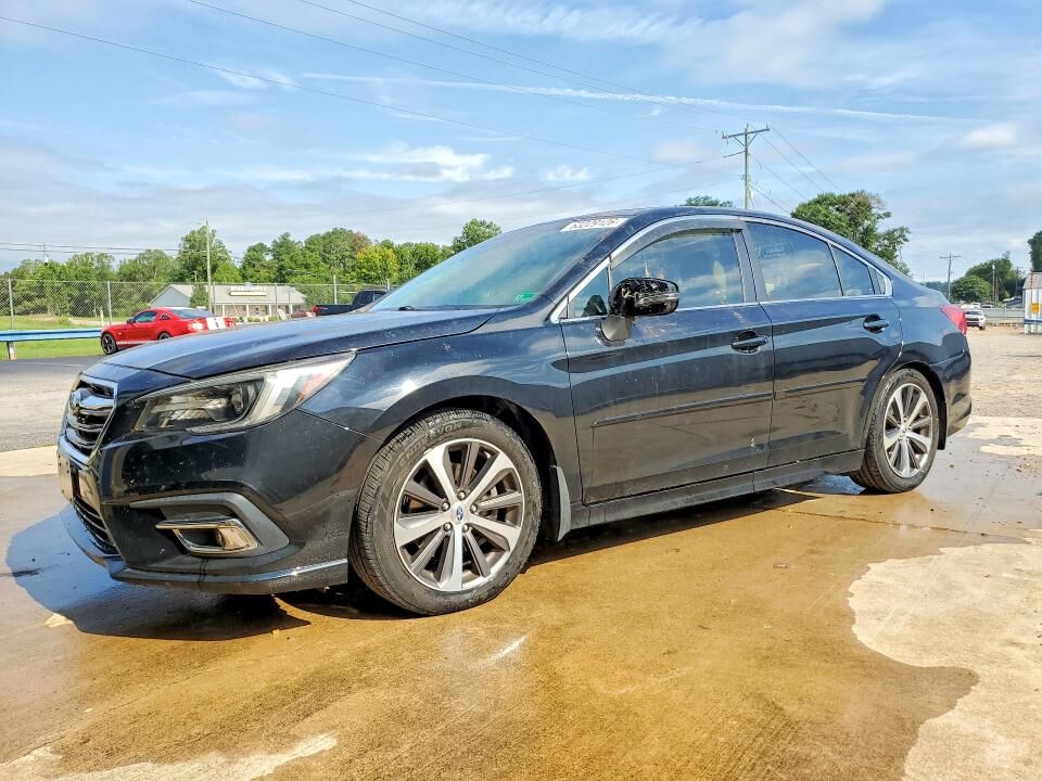 2018 SUBARU Legacy