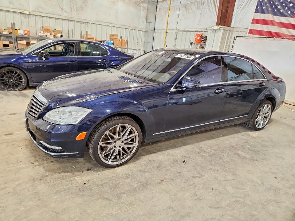 2012 MERCEDES-BENZ S-Class