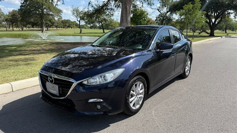 2015 MAZDA Mazda3