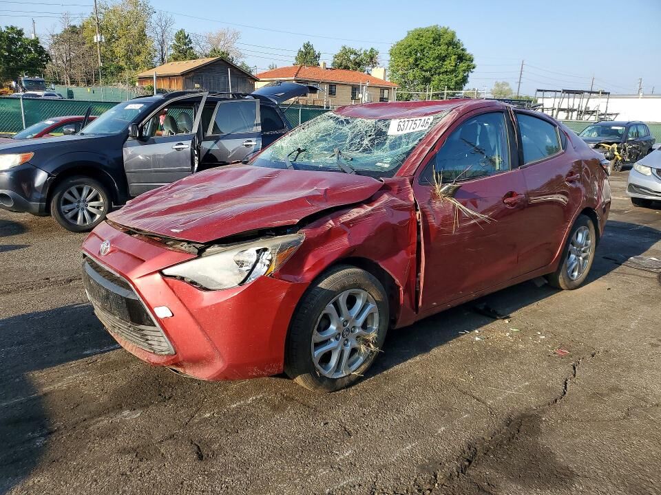 2017 TOYOTA Yaris