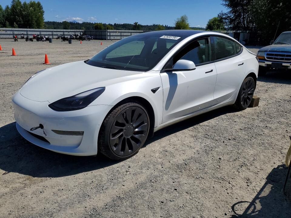 2022 TESLA Model 3