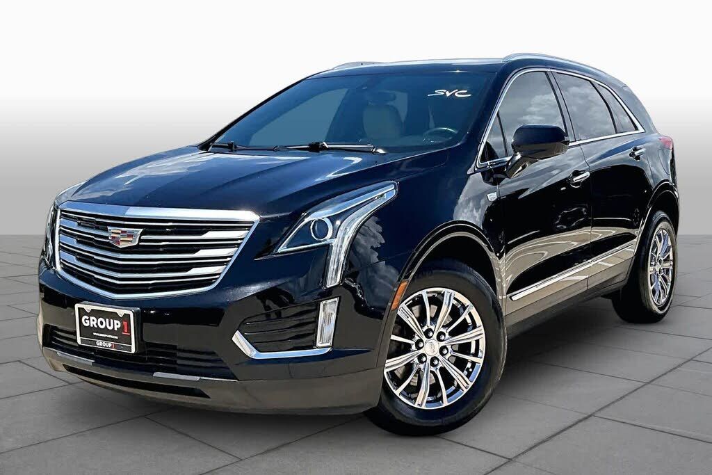2017 CADILLAC XT5