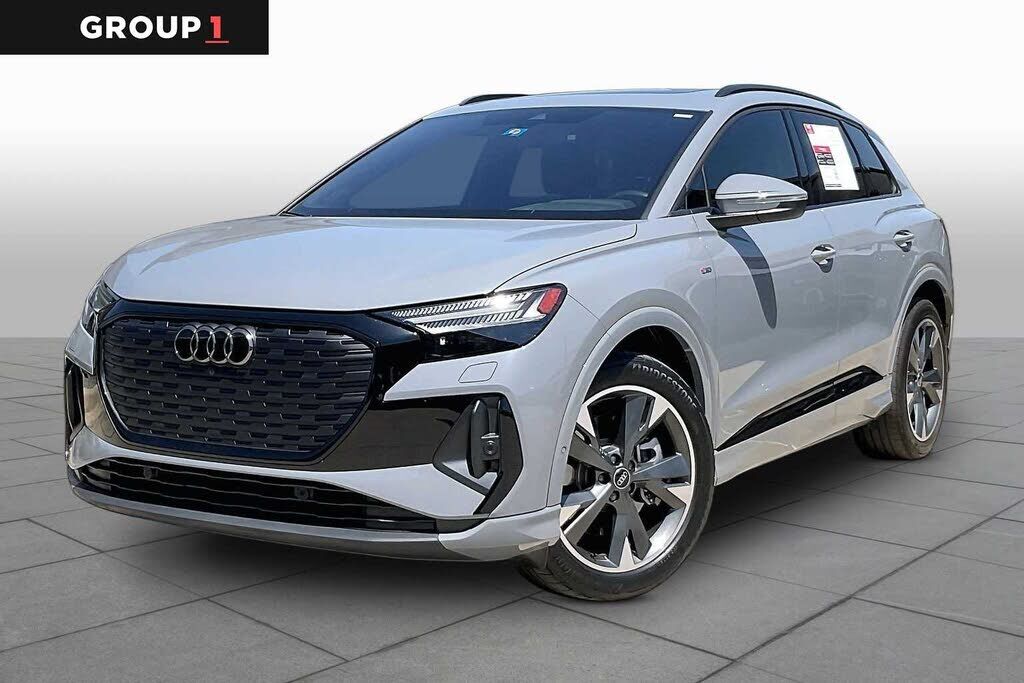 2024 AUDI Q4