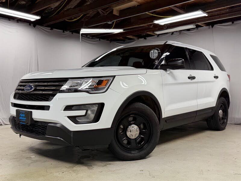 2017 FORD Explorer