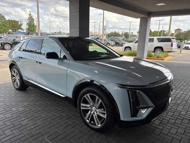 2024 CADILLAC Lyriq