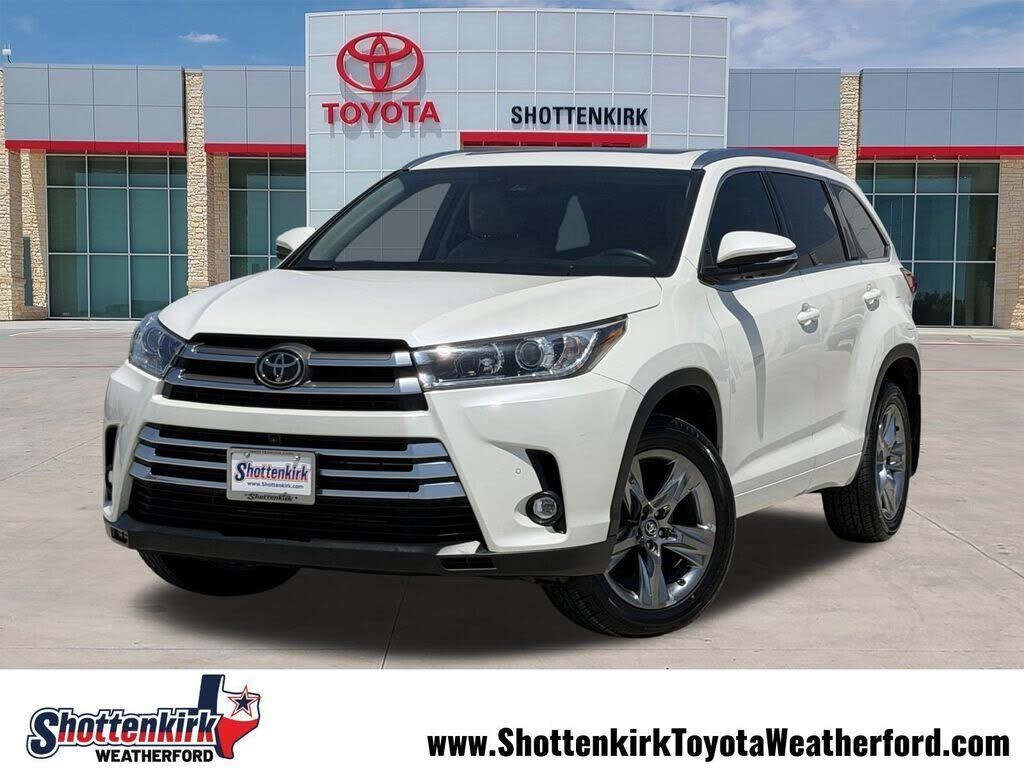 2019 TOYOTA Highlander