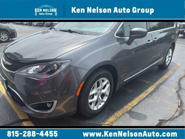 2020 CHRYSLER Pacifica