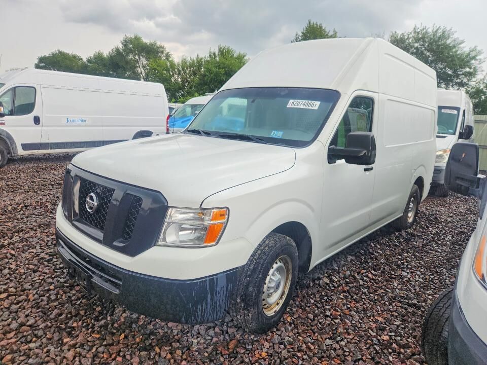 2014 NISSAN NV