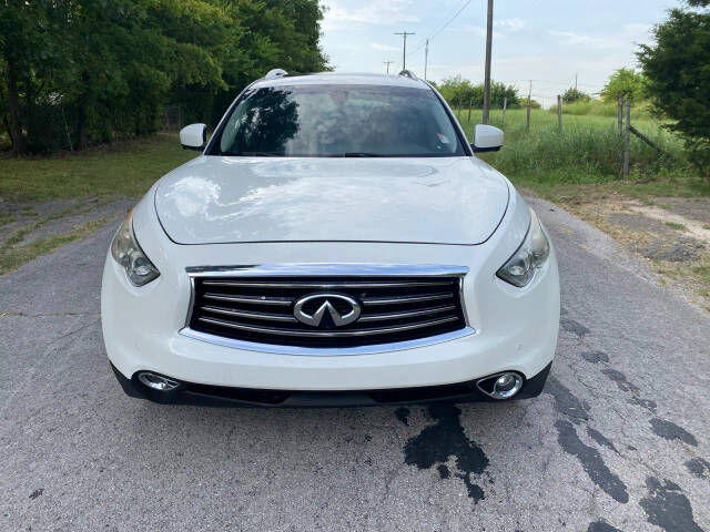 2014 INFINITI QX70