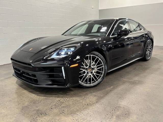 2026 PORSCHE Panamera