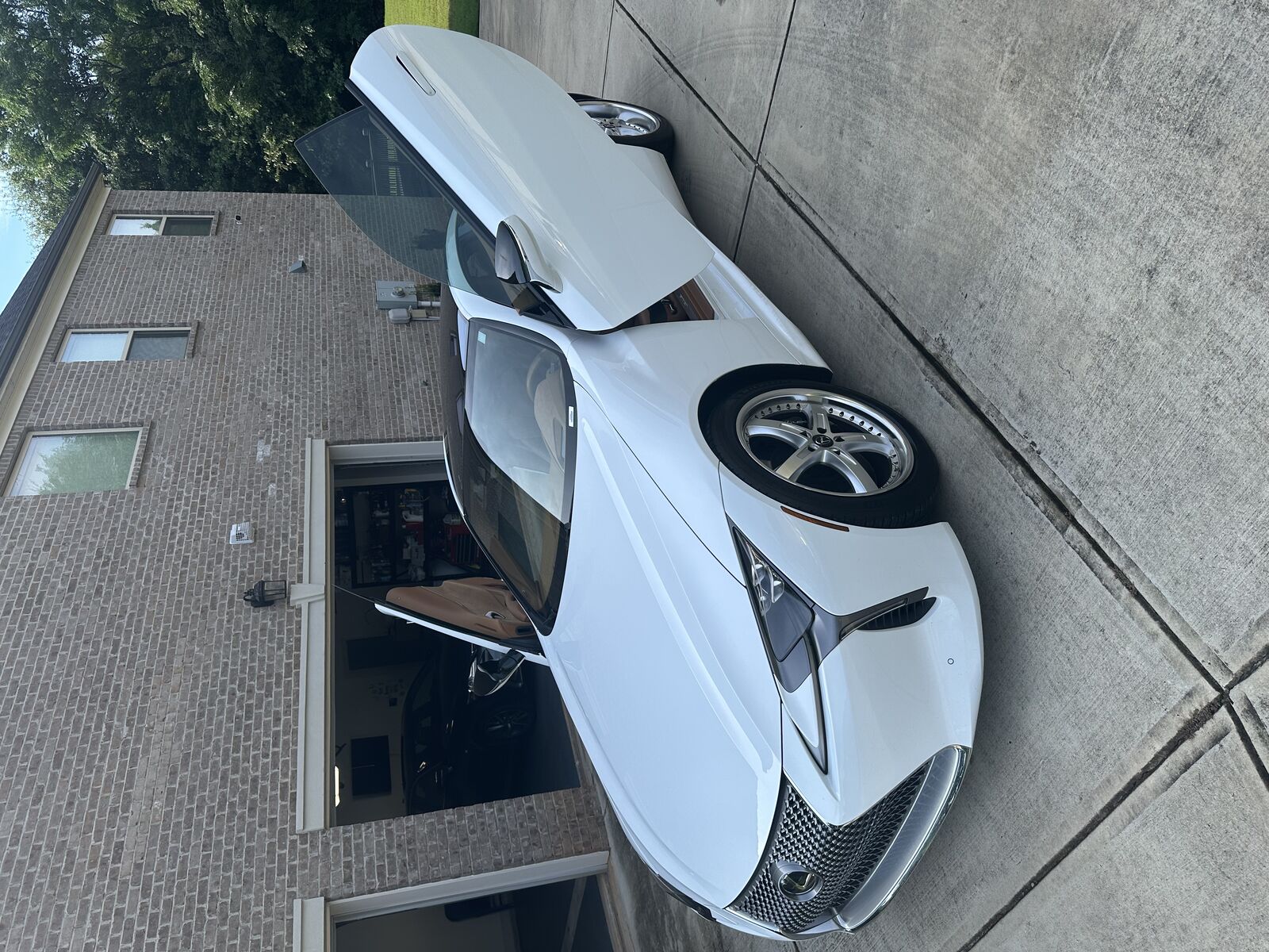 2018 LEXUS LC500
