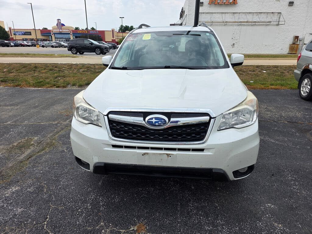 2015 SUBARU Forester