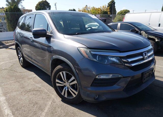 2017 HONDA Pilot
