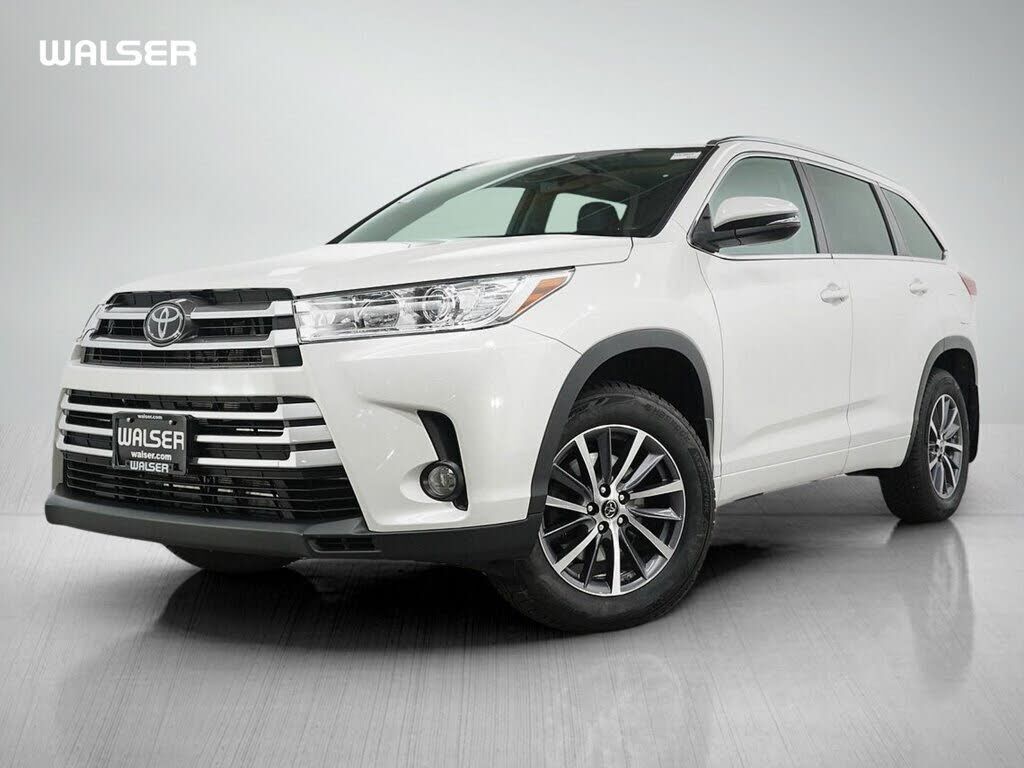 2018 TOYOTA Highlander