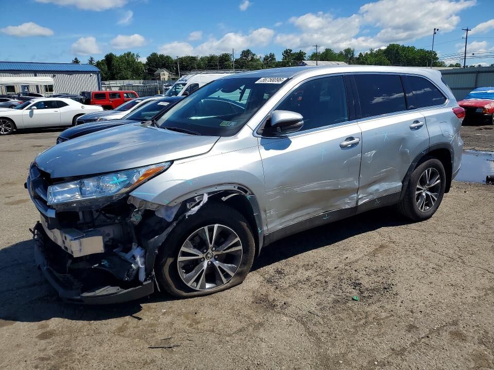 2019 TOYOTA Highlander