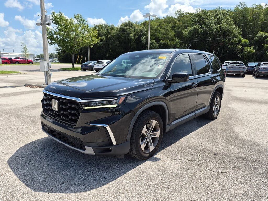 2023 HONDA Pilot