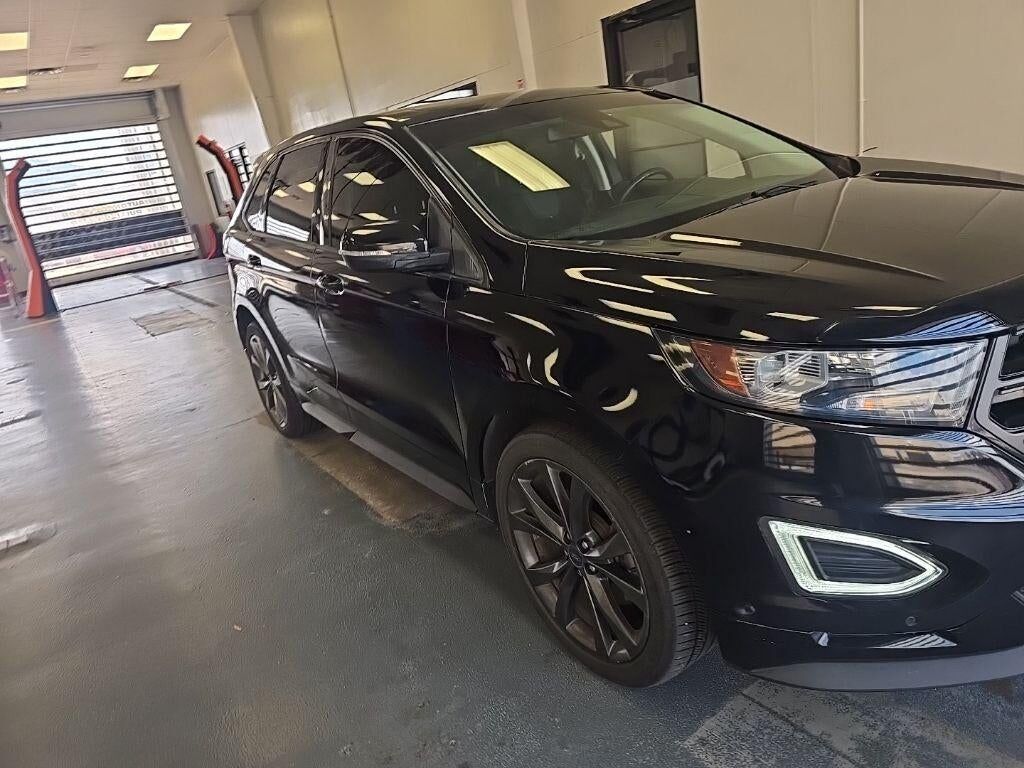 2017 FORD Edge