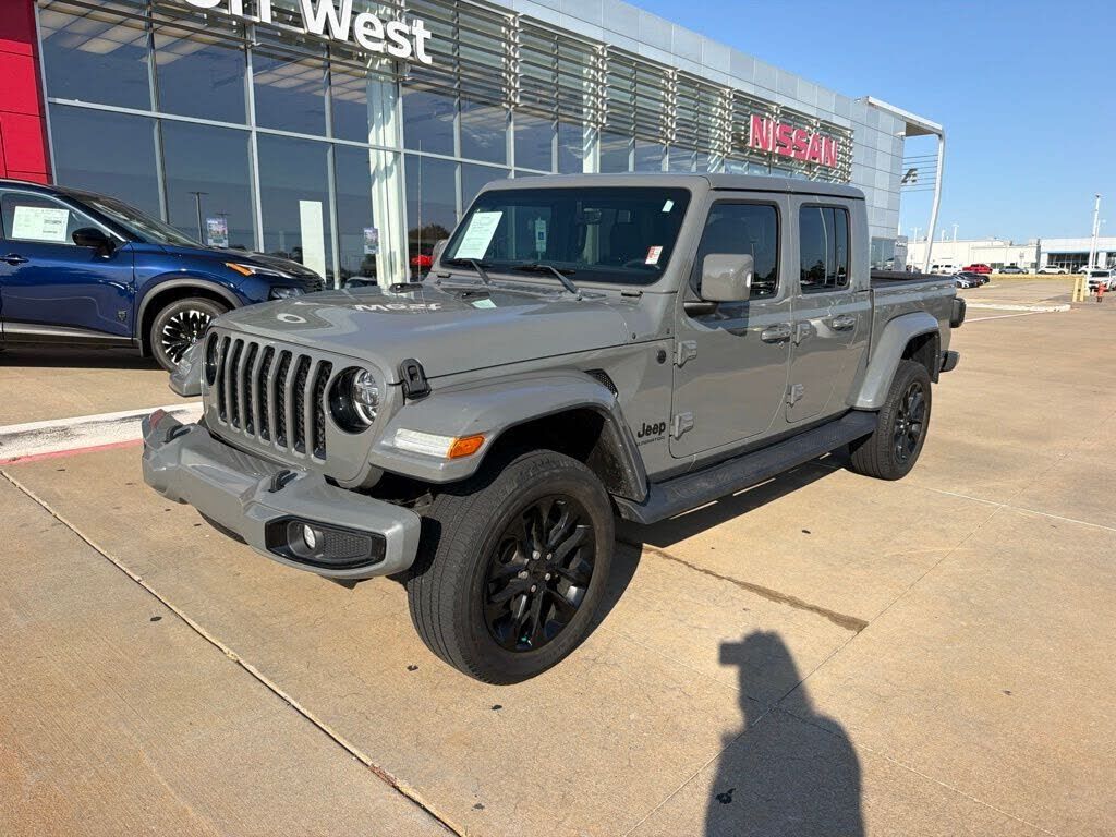 2022 JEEP Gladiator