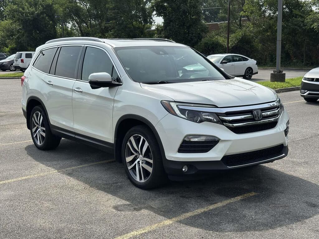 2017 HONDA Pilot