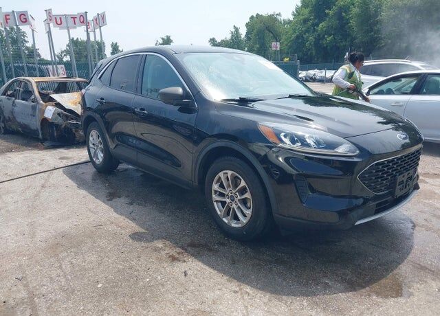 2022 FORD Escape