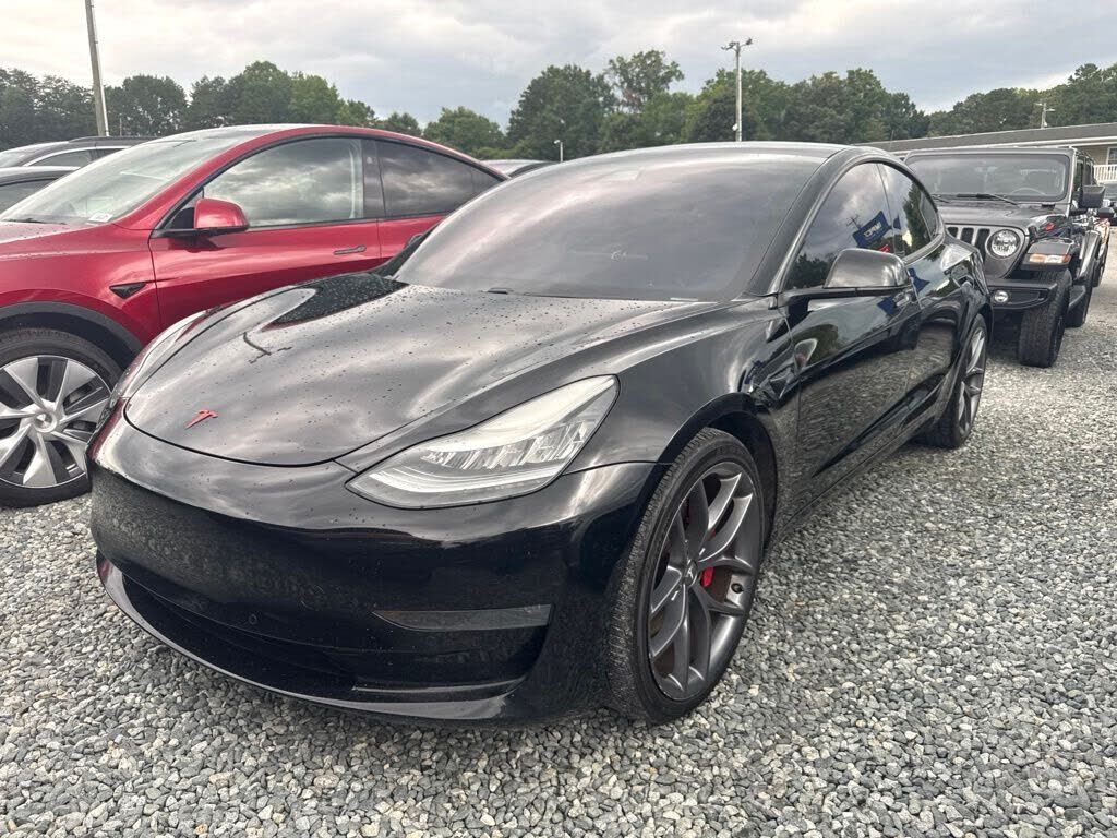 2019 TESLA Model 3