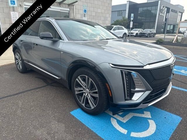 2024 CADILLAC Lyriq