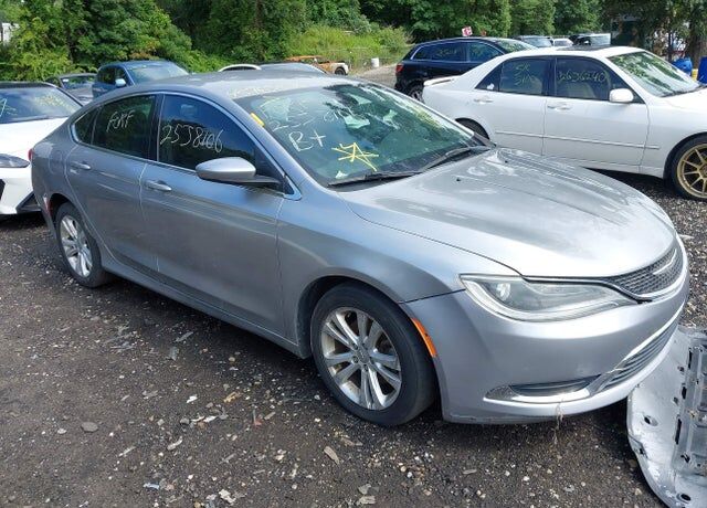 2016 CHRYSLER 200