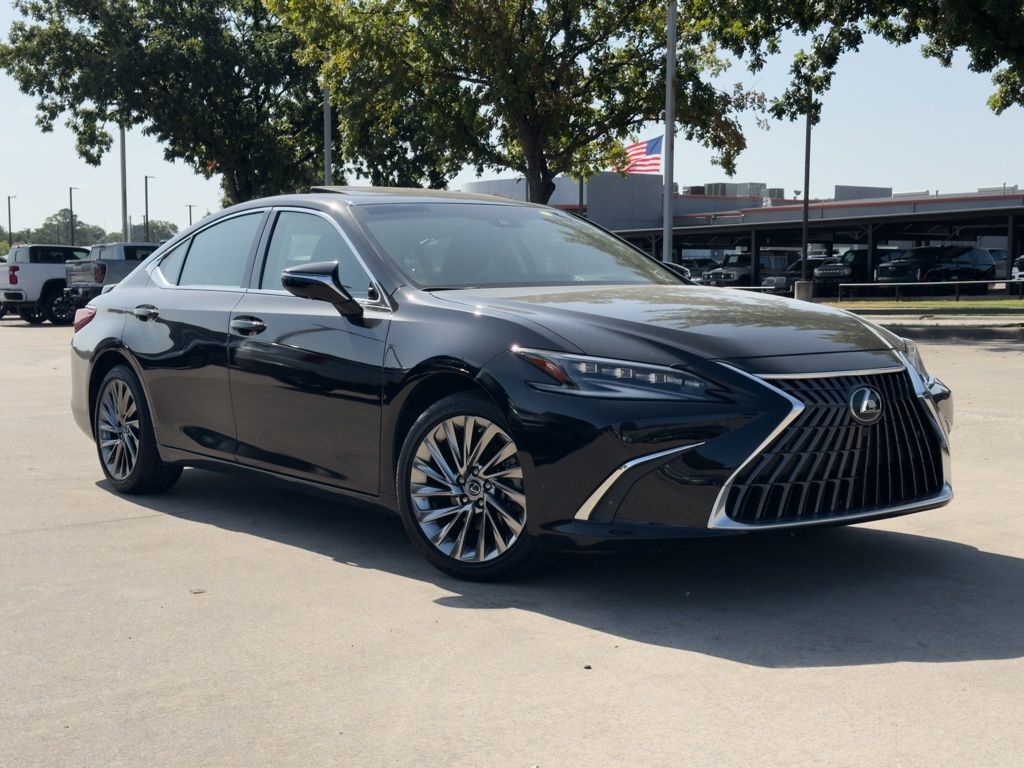 2024 LEXUS ES