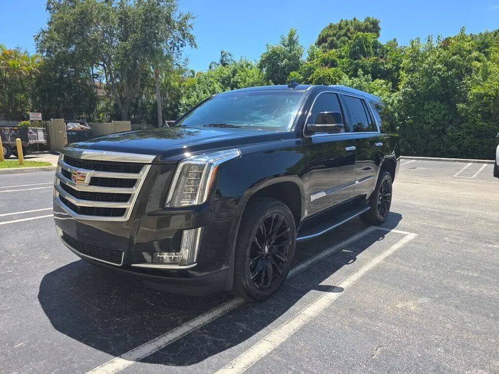 2016 CADILLAC Escalade