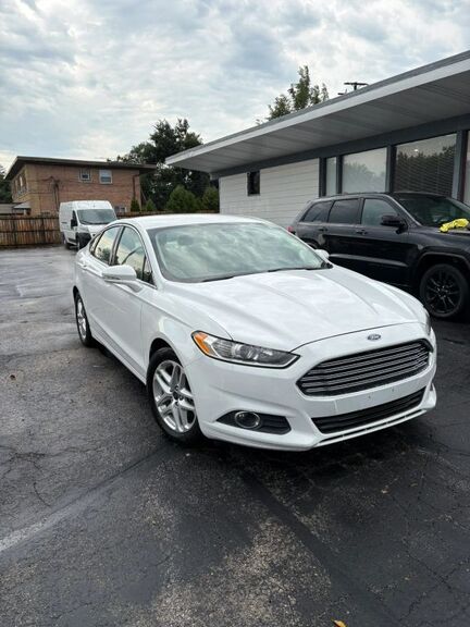 2016 FORD Fusion