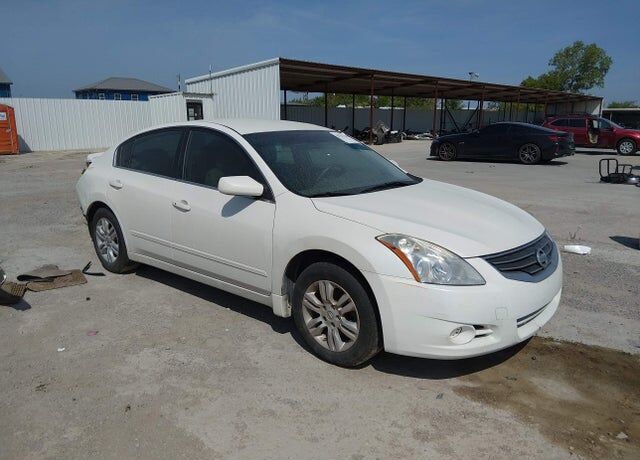 2010 NISSAN Altima